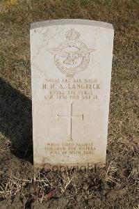 Ismailia War Memorial Cemetery - Langbeck, Harold Minden Amand